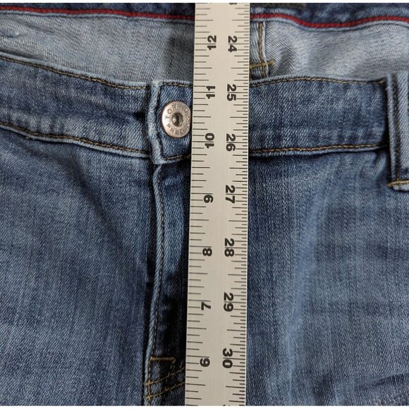 Torrid Boyfriend Premium Stretch Jeans 24R Medium Wash Cropped Distressed - Picture 9 of 12